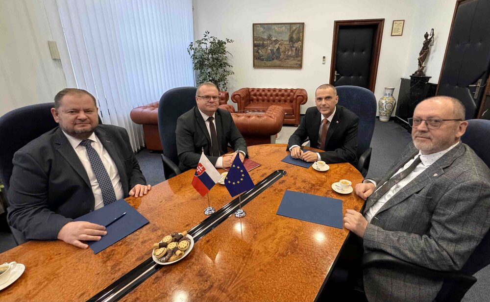 2.jpg - popis k obrázku nebol zadaný